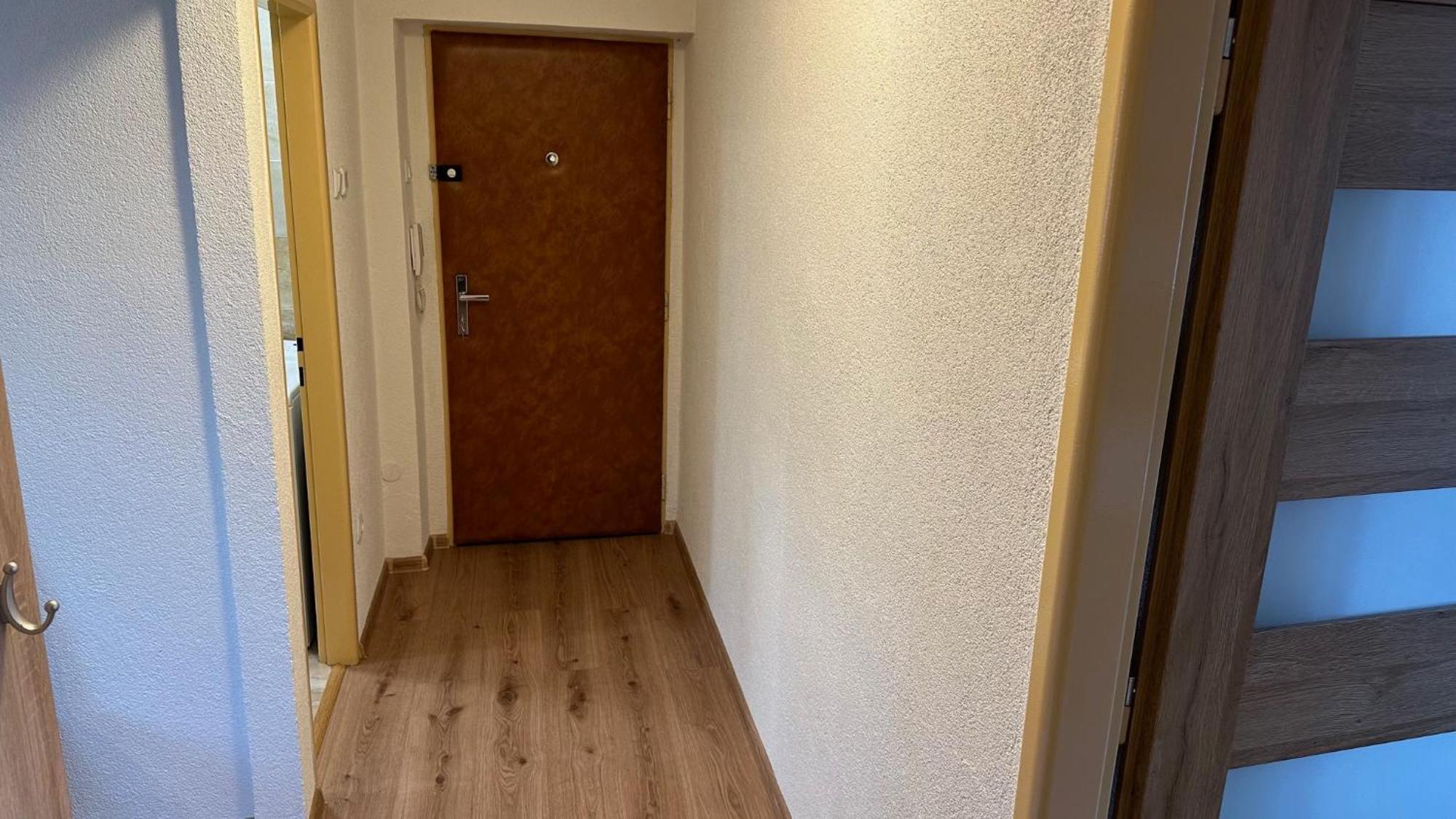 3 Room Apartment, Free Parking, Liptovsky Mikulas Ngoại thất bức ảnh